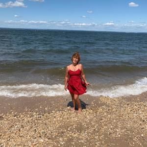 Meet your Posher, Helen